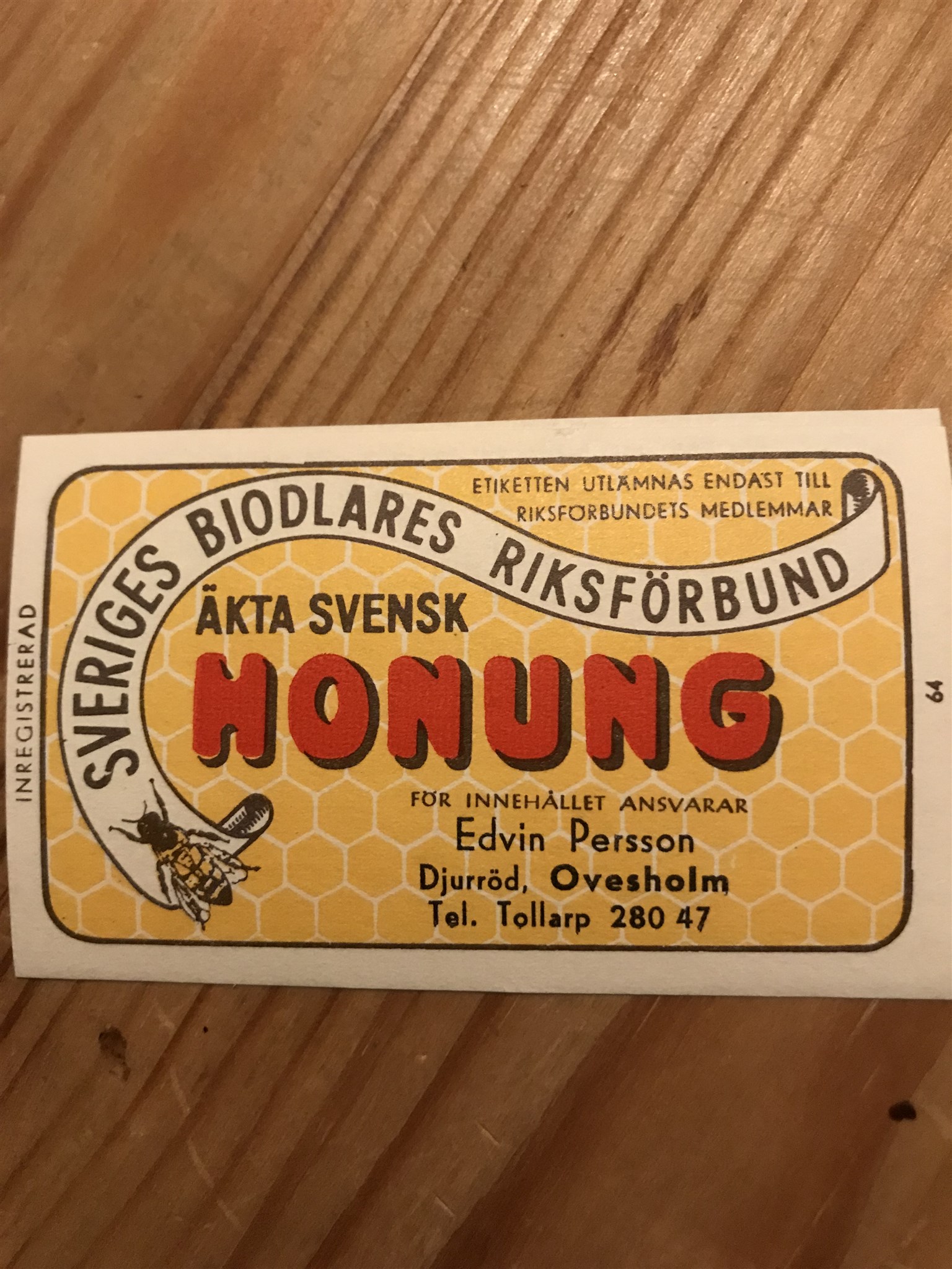 morfars honungsetiketter.jpg