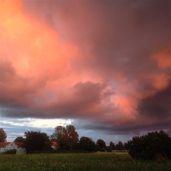 röd himmel.JPG